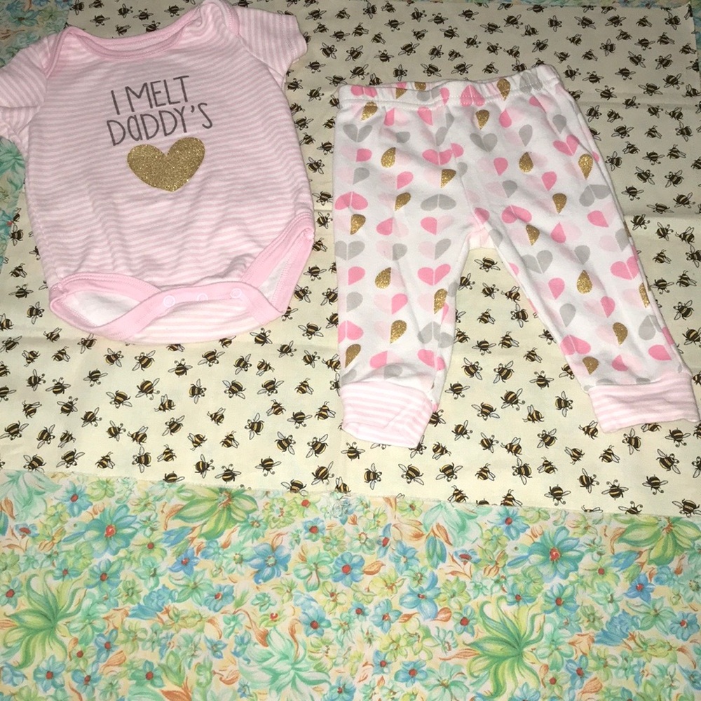 2 piece Pink,white & gold baby essentials outfit (6mo)